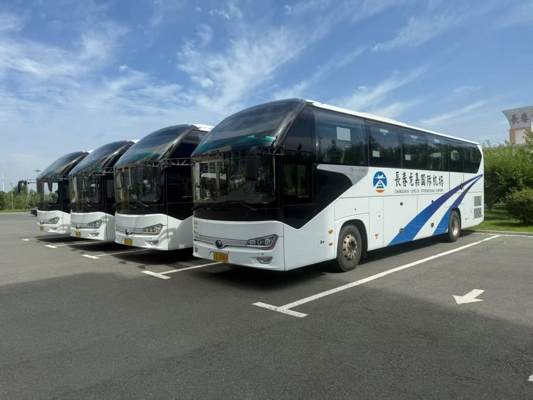 Yutong Bus 50 Seater Luxury 2021 Year Yutong ZK6128 Airbag Suspension Weichai Engine 336hp Tour Bus