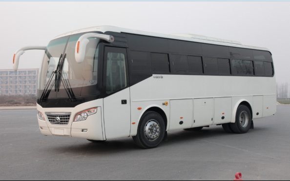 40 مقعدًا Yutong ZK6932D حافلة جديدة حافلة مدرب جديدة توجيه RHD ديزل محركات Cumm-ins Euro2 للسياح