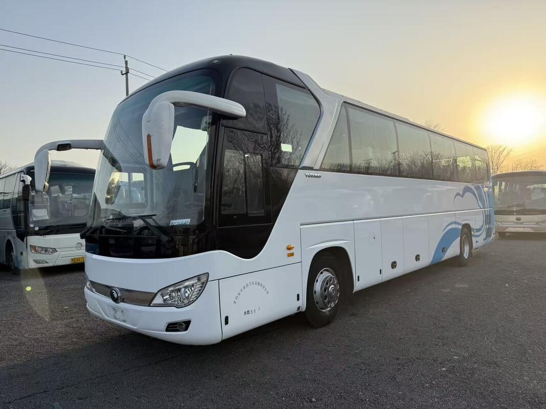 حافلة جديدة مستعملة Yutong Zk6122 بمحرك Yuchai 330 حصان ونوابض ورقية و 55 مقعدًا فاخرة مع تكييف هواء