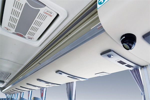49 Seats حافلة سياحية مستعمل 54000km عدد الكيلومترات Golden Dragon Brand 259 Kw قوة