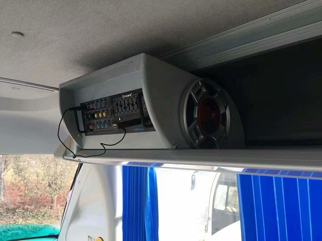 39 مقاعد مستعملة YUTONG Buses 2013 عام باب الكتروني مع مرحاض وسادة هوائية آمنة