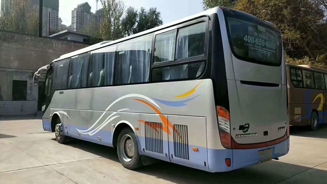 39 Seat YUTONG 2nd Hand Coach، Used Diesel Bus 2010 Year Euro III Emission Standard