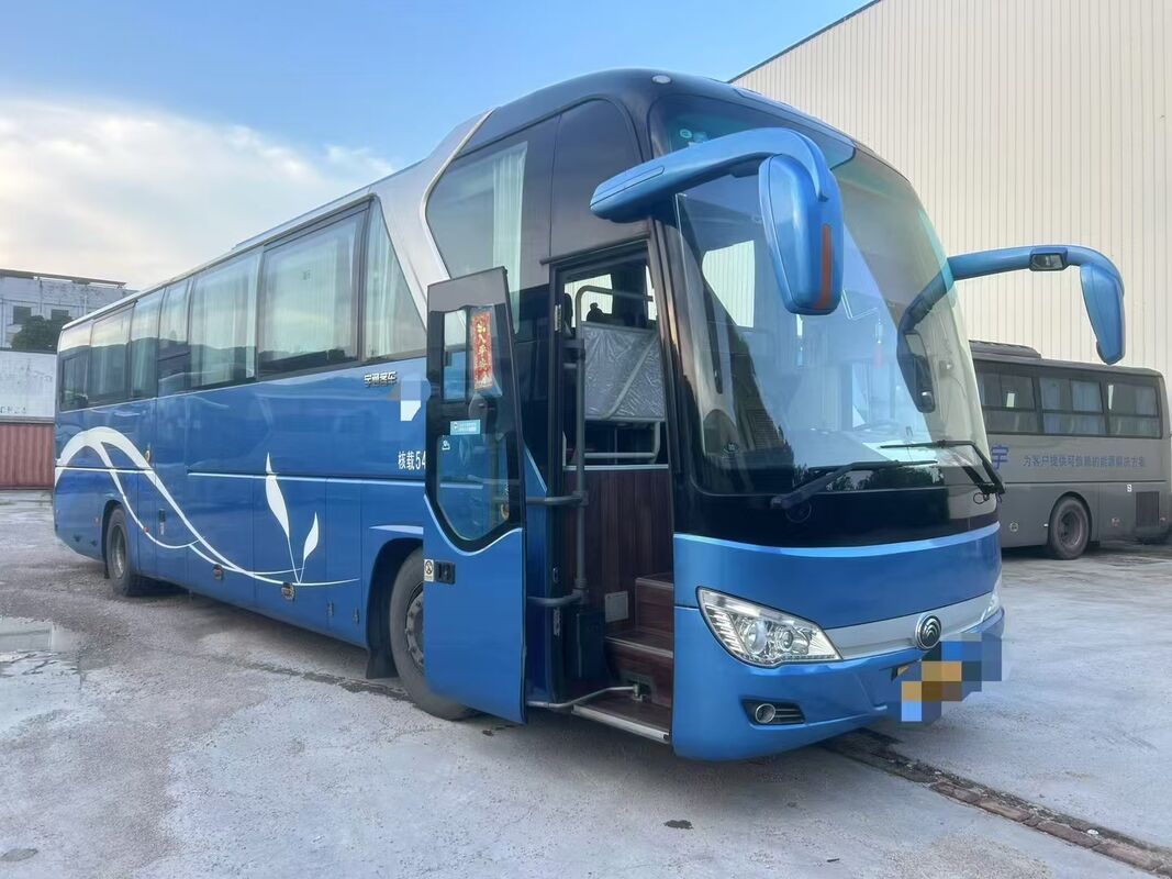 حافلة yutong 6122 ذات 54 مقعدًا مستعملة محرك الديزل Weichai حافلة ركاب سياحية مستعملة لأفريقيا