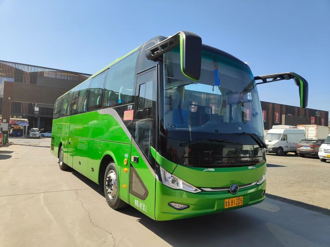 حافلة يوتونغ ZK6117 مستعملة بمحرك ديزل ويتشاي مزدوجة الأبواب تتسع لـ 50 مقعدًا فاخرة للسياحة LHD للبيع