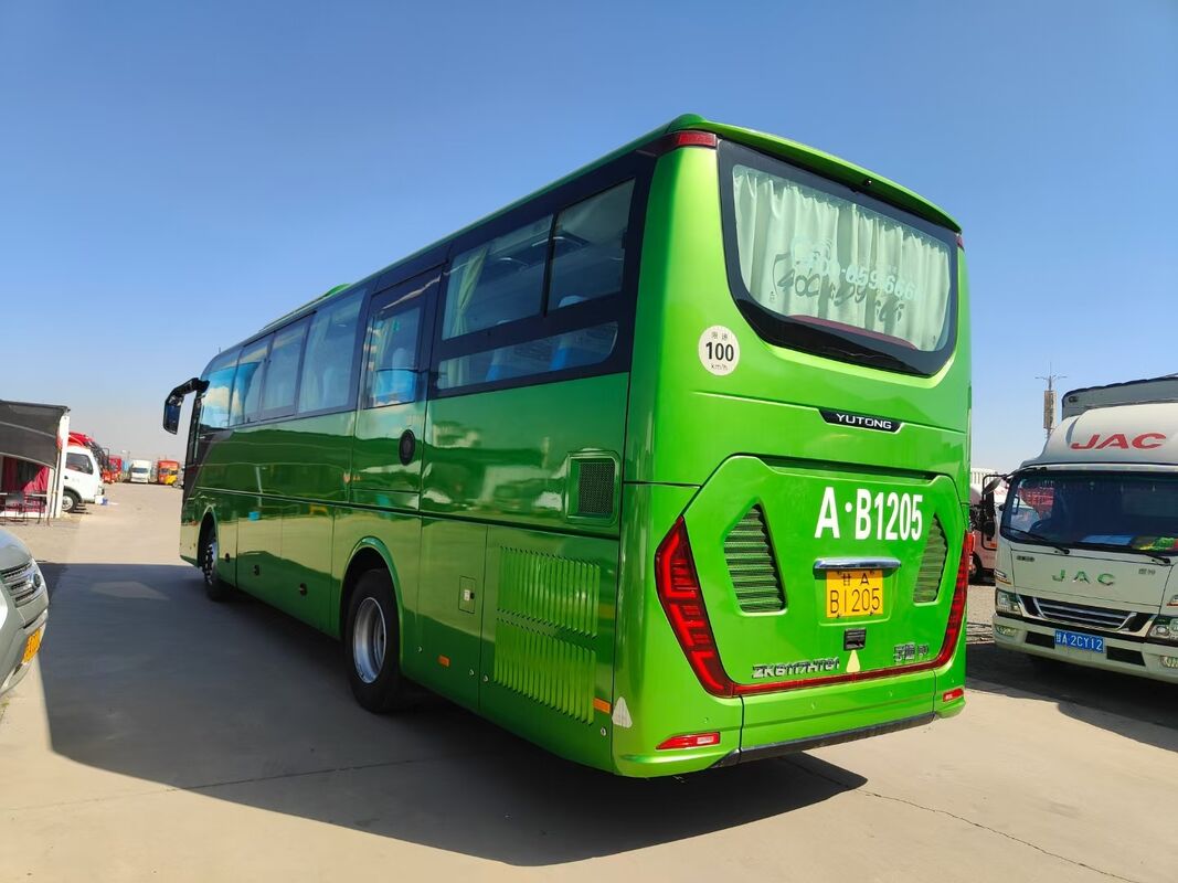 حافلة يوتونغ ZK6117 مستعملة بمحرك ديزل ويتشاي مزدوجة الأبواب تتسع لـ 50 مقعدًا فاخرة للسياحة LHD للبيع