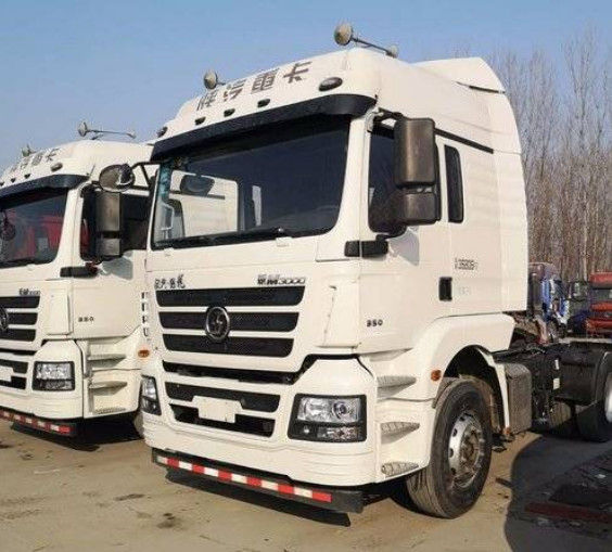 White Shacman العلامة التجارية تستخدم جرار المقطورات 350hp Euro V Manual Diesel 2017 Year