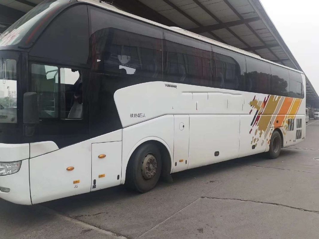 حافلة ديزل مستعملة حافلة Yutong zk6127 إطار قوي 25-57 مقعد مع مرحاض AC
