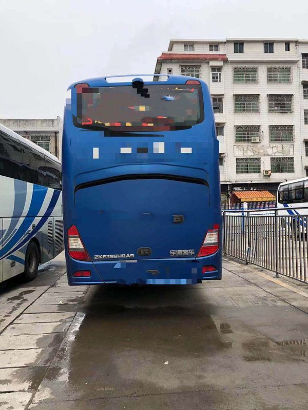 2014 سنة Yutong Buses 61 مقعدا طبقة واحدة ونصف مع لون مشرق