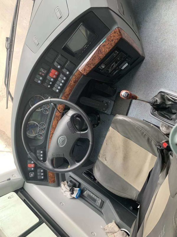 YC Engine LHD Yutong Used Coaster Bus 2015 السنة ديزل 55 مقعد 12 متر