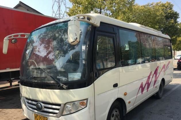 Euro III Diesel Engine Yutong ميني باص 2011 عام 23 مقاعد مستعملة صندوق تروس أوتوماتيكي