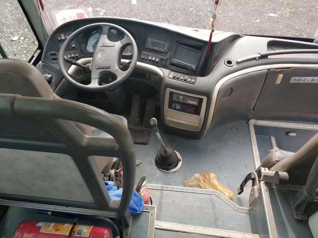 47 عدد المقاعد 2010 السنة Yutong Buses 12m طول ديزل Euro III Engine 6120 Model