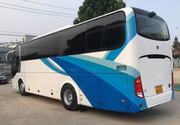 LHD / RHD تستخدم Yutong 45 Seater Bus 100km / H Max Speed ​​162kw Motor Power