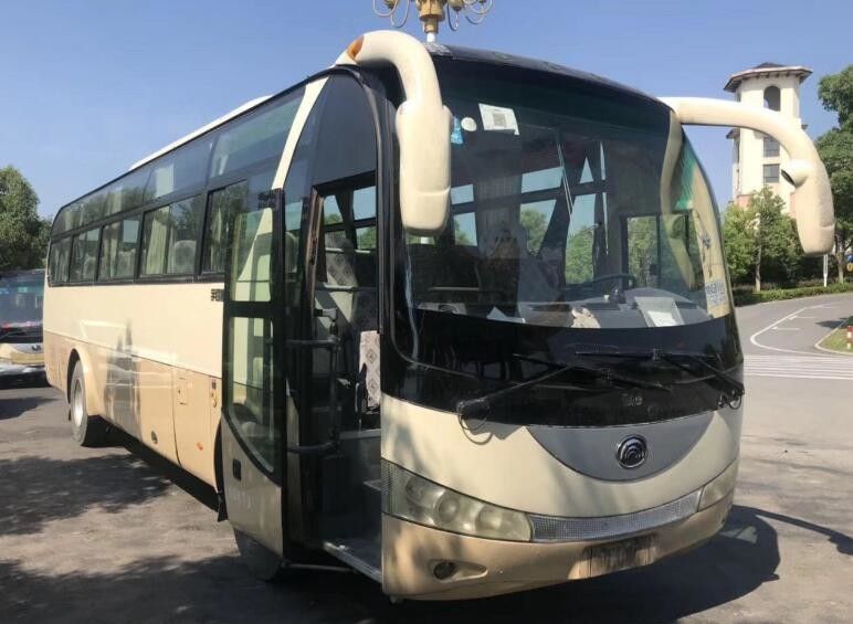 حافلة سياحية مستعملة 2010 سنة 47 مقعد حافلة Yutong Zk6100 Model حافلة مستعملة
