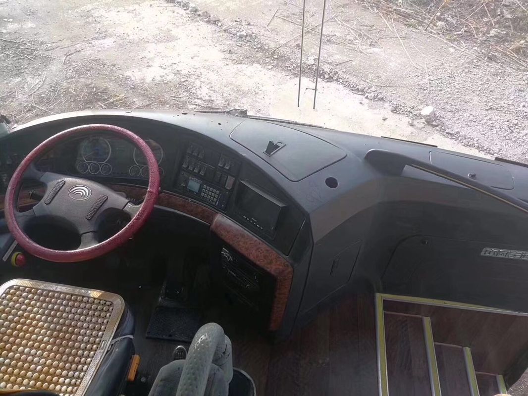 2013 Year Leaf Spring Used Yutong Buses Passenger Coach Bus 68 Seat 100km / H Max Speed