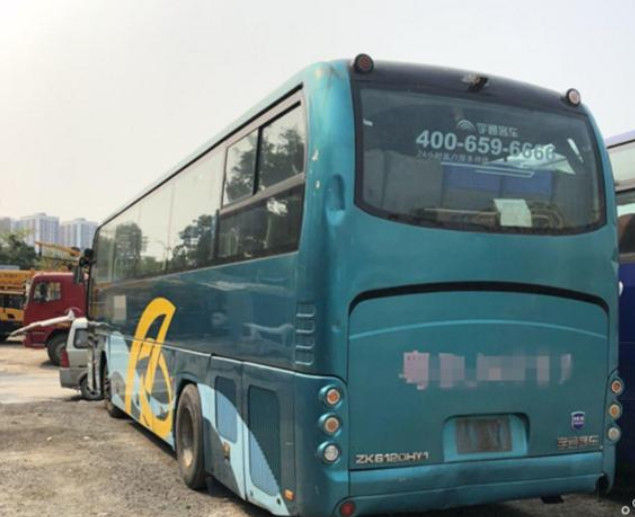 ZK6120 47 عدد المقاعد 2010 السنة Yutong Buses 12m طول ديزل Euro III Engine