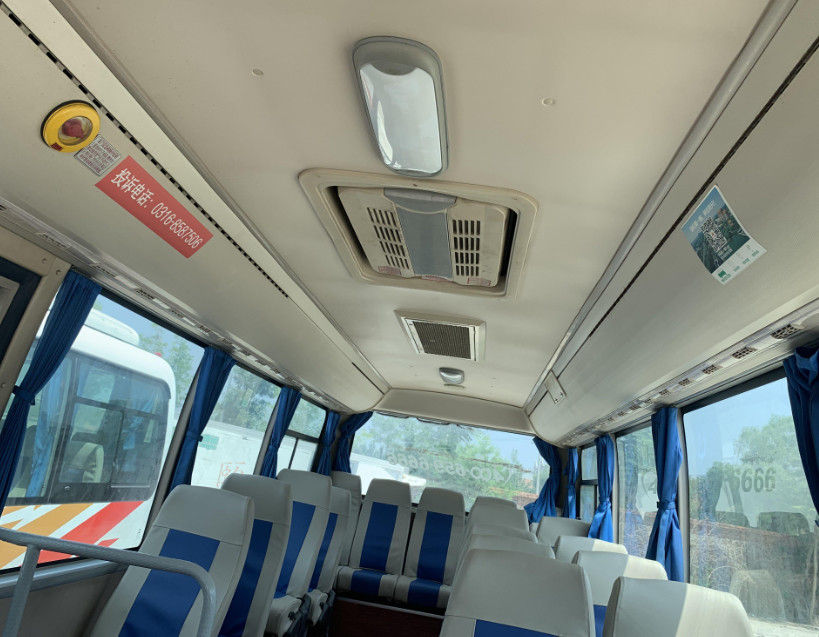 2015 سنة 22 مقاعد مستعملة حافلات Yutong Cummins Front Engine 6729 موديل Yutong Bus