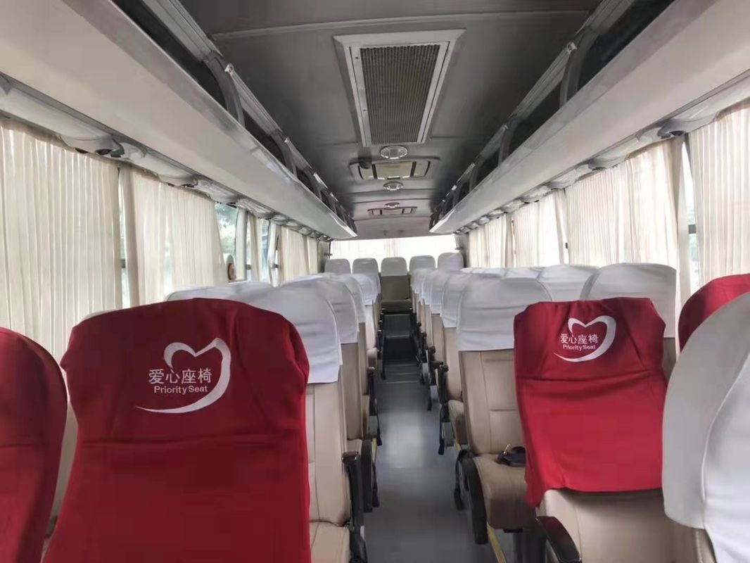 ديزل مستعملة Yutong Buses 6122 Type 53 مقاعد 2014 سنة محرك YC الأيسر