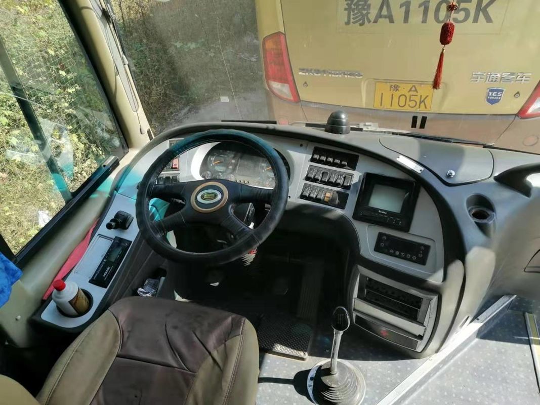 اللون أبيض 2nd Hand Bus حالة جيدة 2010 السنة 39 المقاعد Yutong 6908 Model