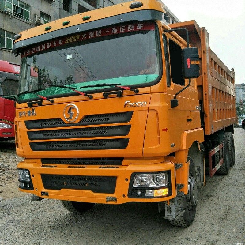 شكمان F3000 مستعملة شاحنة قلابة 2018 سنة 6 × 4 شاحنة قلابة 40 طن ناقل الحركة اليدوي