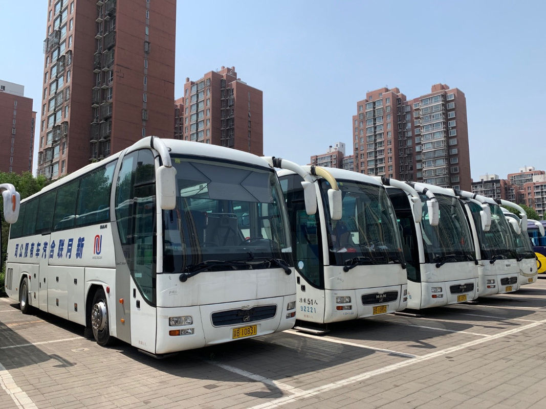 2012 سنة Yutong 51 مقعدًا LHD Spring 2nd Hand ZK6110 باللون الأبيض