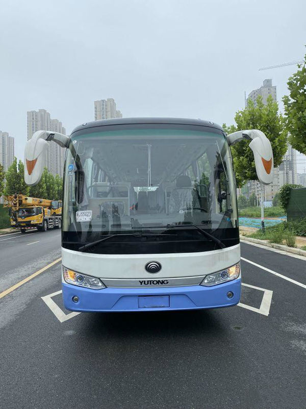 49 مقعدًا 192kw محرك ديزل خلفي 2016 سنة مستعملة Yutong Bus YC. محرك 14700 كجم