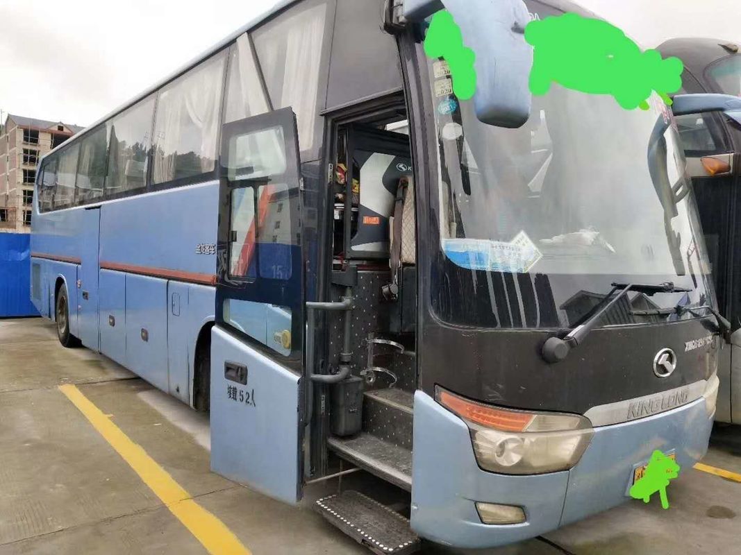 Kinglong RHD Deisel Engine 53 مقعدًا 233kw حافلة سياحية مستعملة مع أبواب مزدوجة AC