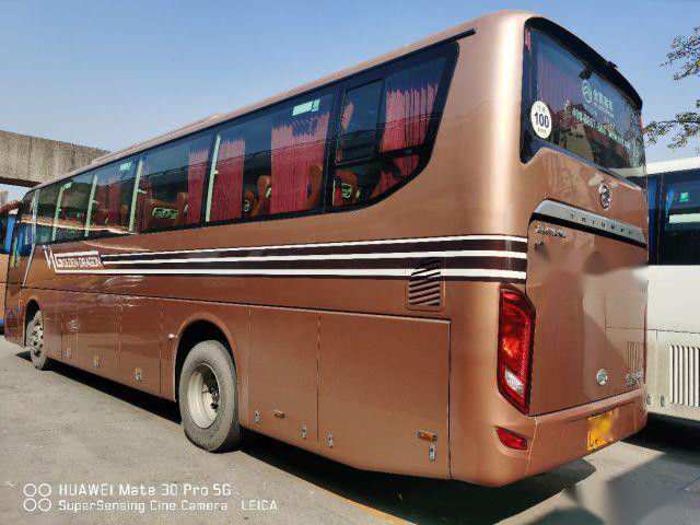 Golden Dragon XML6117 حافلة سياحية مستعملة 48 مقعدًا 2018 Year Euro V Steel Chaass