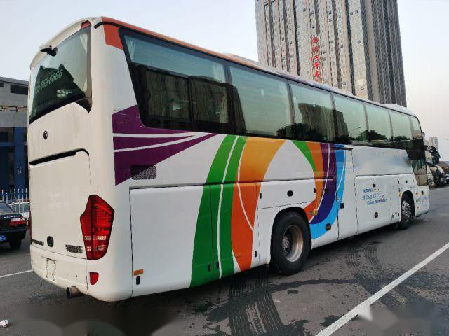 ركاب Zk6118 336kw 49 مقعدًا حافلات Yutong مستعملة 2017 سنة وسادة هوائية هيكل Weichai 336kw