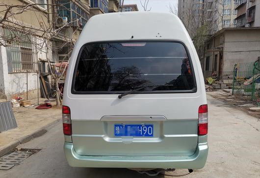 2013 سنة 6 مقاعد بنزين JINBEI Hiace 2.0 حافلة صغيرة مستعملة بدون حوادث