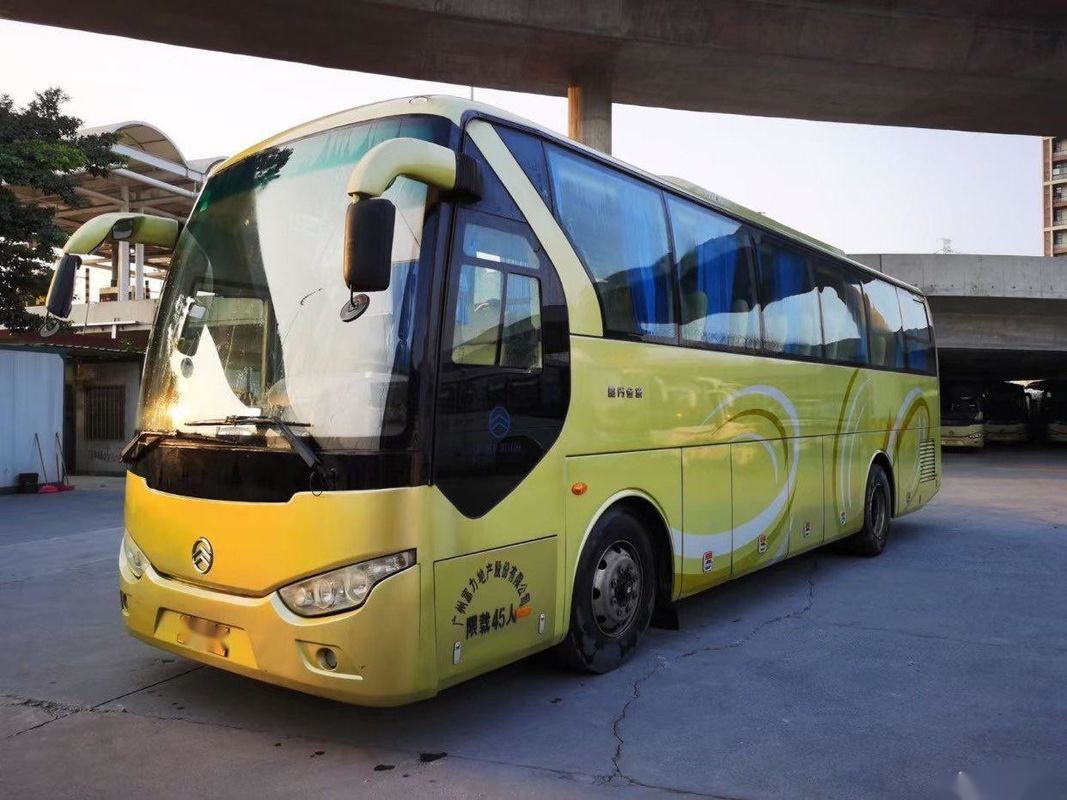 تستخدم حافلة الحافلة اليسرى بحالة جيدة مع AC Euro III موديل XML6102 45 مقعدًا تستخدم Golden Dragon Bus