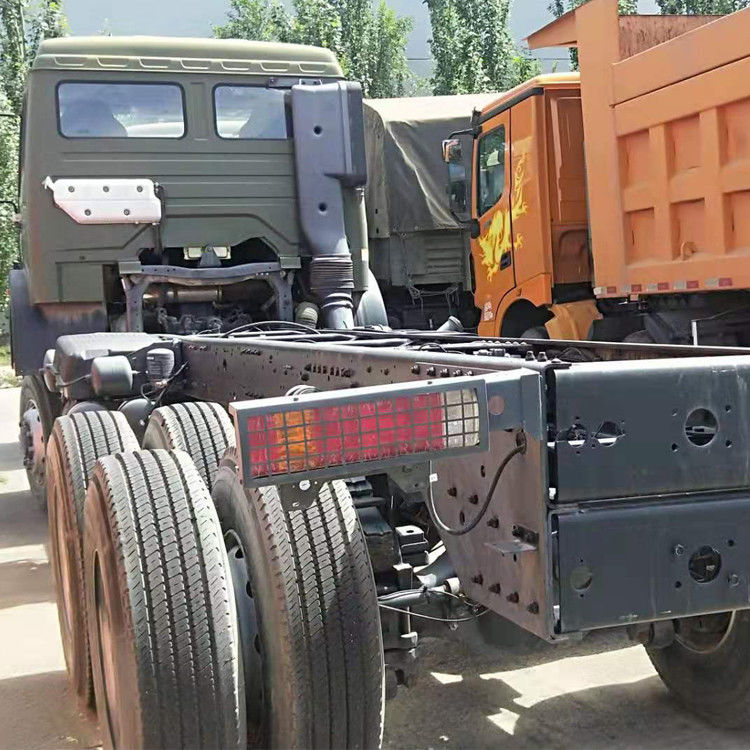 بيبين All Drive 6 Wheel Off Road Truck Cha هيكل 420HP للطرق السيئة