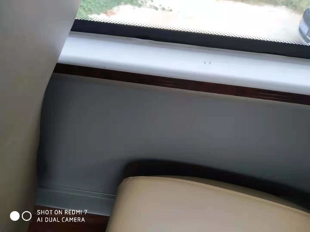 55 مقعدًا تستخدم Yutong ZK6127 Bus حافلة حافلة مستعملة عام 2012 محرك ديزل في حالة جيدة