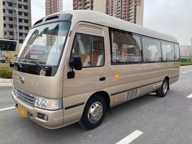 2015 سنة 10 مقاعد مستعملة Higer Coaster Bus ، حافلة صغيرة مستعملة 86kw مع مقاعد فاخرة للأعمال