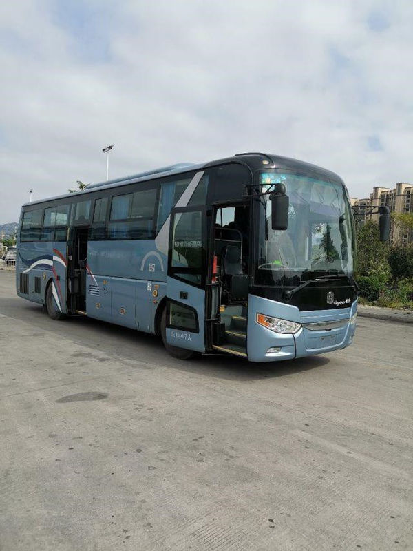 2015 سنة 47 مقاعد مستعملة ZHONGTONG Coach Bus LCK6101 مع مكيف الهواء للسياحة