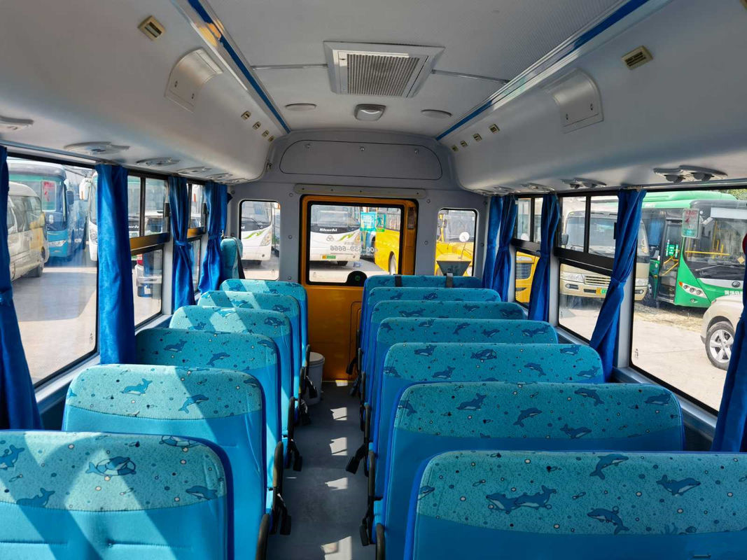 41 مقعدًا 2014 سنة مستعملة حافلات Yutong ZK6729D محرك ديزل حافلة مدرسية مستعملة سائق LHD بدون حوادث