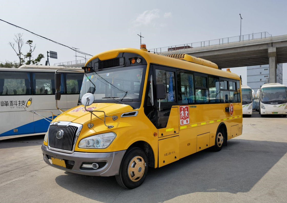 41 مقعدًا 2014 سنة مستعملة حافلات Yutong ZK6729D محرك ديزل حافلة مدرسية مستعملة سائق LHD بدون حوادث