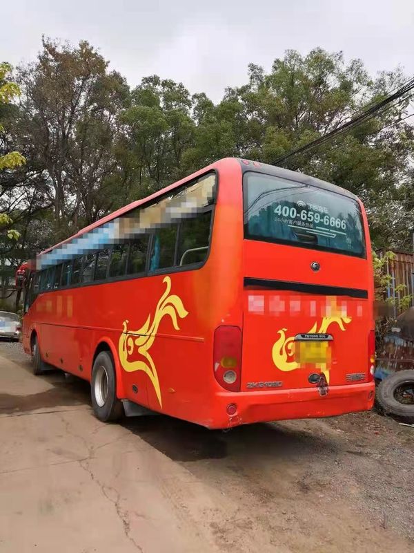 44 مقعدًا تستخدم Yutong ZK6102D Bus حافلة حافلات مستعملة 2014 سنة محرك أمامي توجيه محركات LHD ديزل