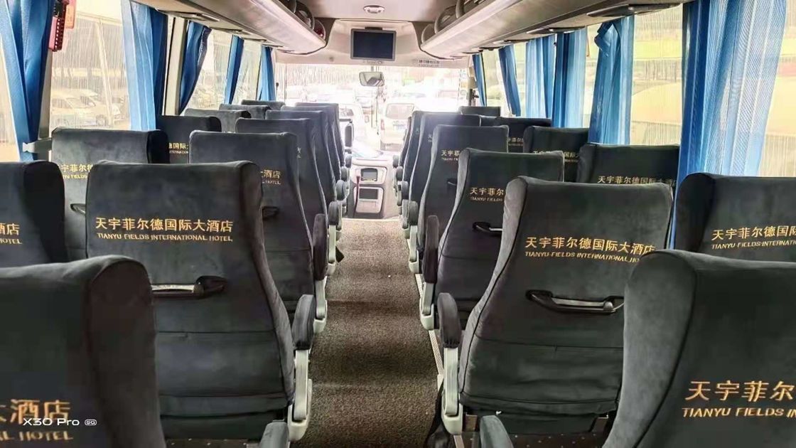 تجديد 2013 سنة مستعملة King long XMQ6898 Coach Bus 39 مقعدًا تستخدم محرك ديزل للحافلات بدون حوادث حافلة LHD