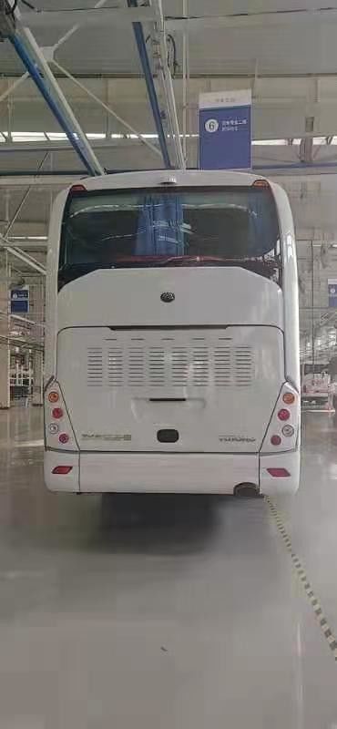 حافلة جديدة 55 مقعدًا Yutong ZK6112H9 New Bus New Coach Bus Steering LHD Diesel Engines المحرك الخلفي
