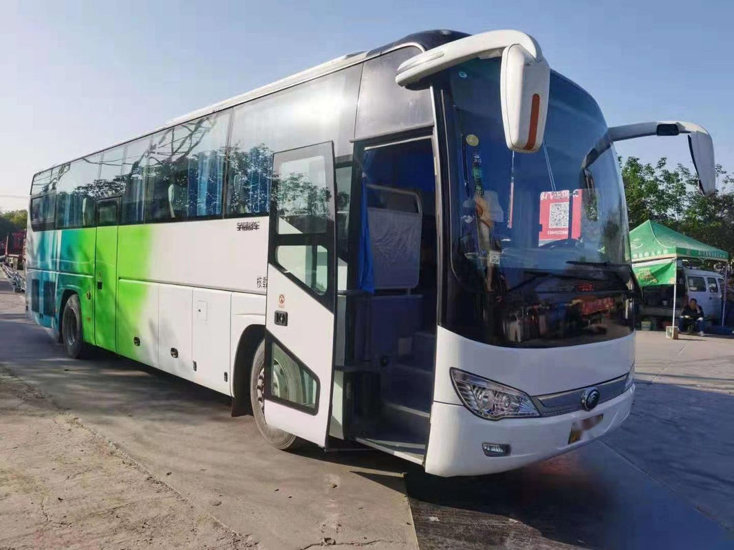 حافلة Yutong مستعملة ZK6110 مقود يسار 48 مقعدًا أبواب مزدوجة Yuchai محرك خلفي منخفض كيلومتر حافلة سياحية مستعملة