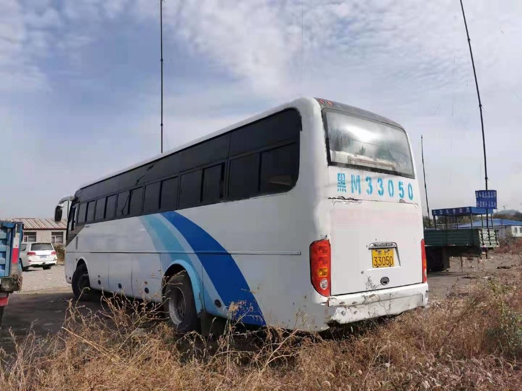 49 مقعدًا تستخدم Yutong ZK6102D Bus حافلة حافلات مستعملة 2011 سنة محرك أمامي لتوجيه محركات LHD ديزل