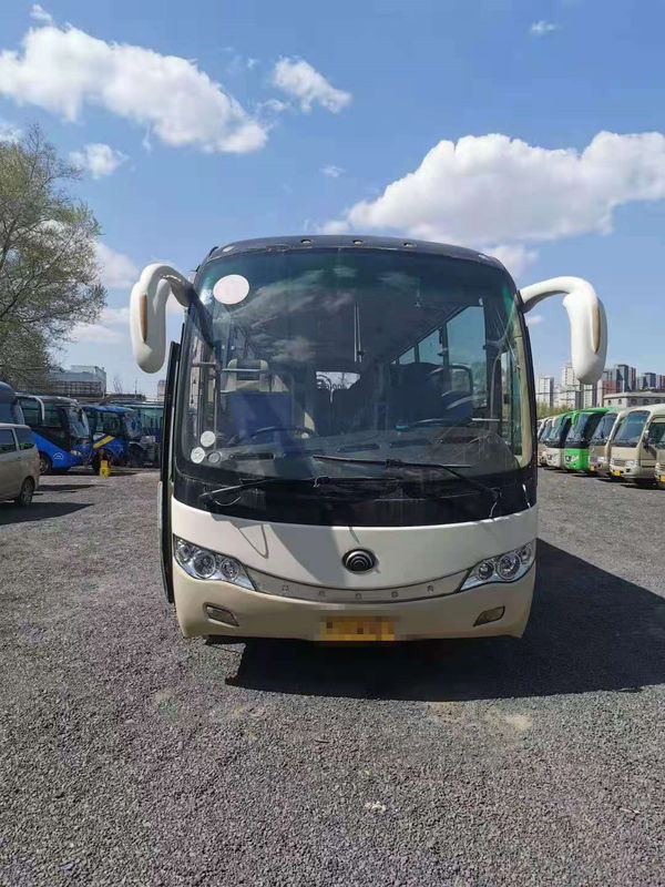 45 مقعدًا تستخدم Yutong ZK6999 Bus حافلة سياحية مستعملة لعام 2012 محرك خلفي لمحركات LHD ديزل
