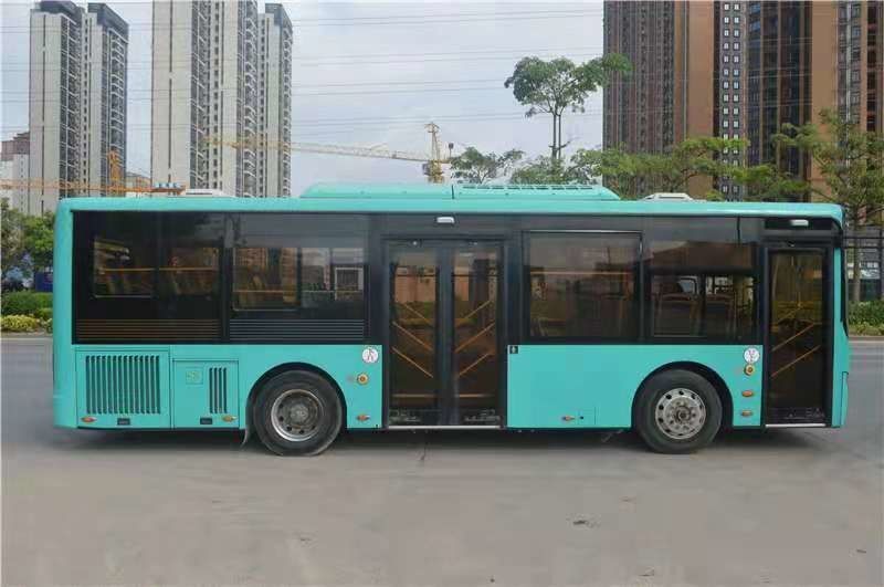 2015 سنة 62 مقعدًا تستخدم ZHONGTONG Coach Bus LCK6950HG حافلة المدينة المستخدمة مع مكيف الهواء للتنقل