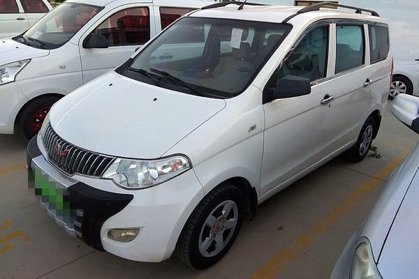 2014 Year Wuling Used Car 7 Seats Mini Bus سيارات مستعملة بنزين وقود LHD Drive