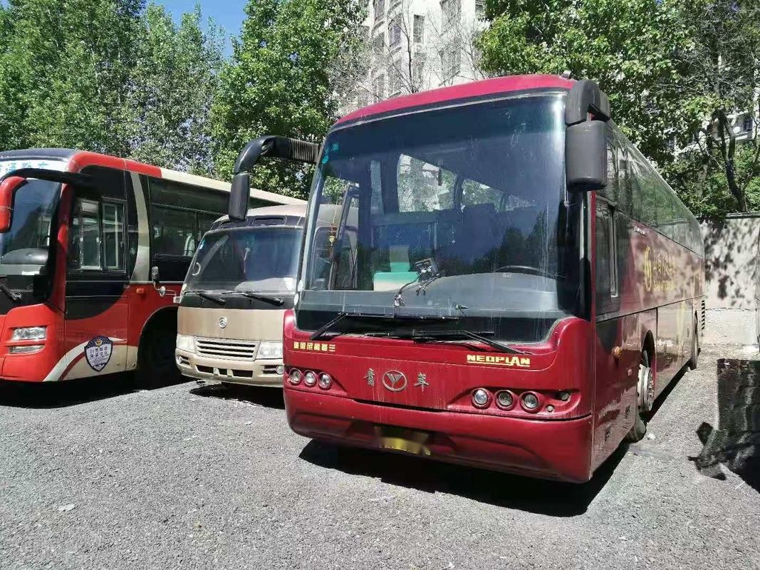 حافلة Youngman مستعملة هيكل NEOPLAN 48 مقعدًا وسادة هوائية مزدوجة الأبواب محرك خلفي يسار يستخدم حافلة ركاب