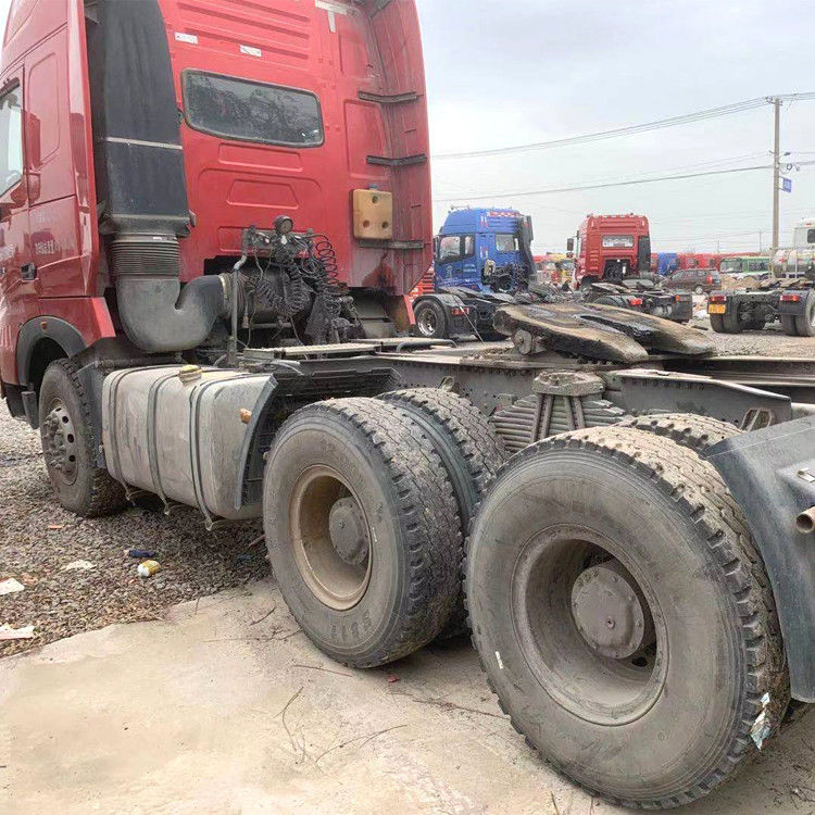 مستعملة Sinotruck HOWO T7H 460HP 540HP مقطورة جرار شاحنة 2016 سنة