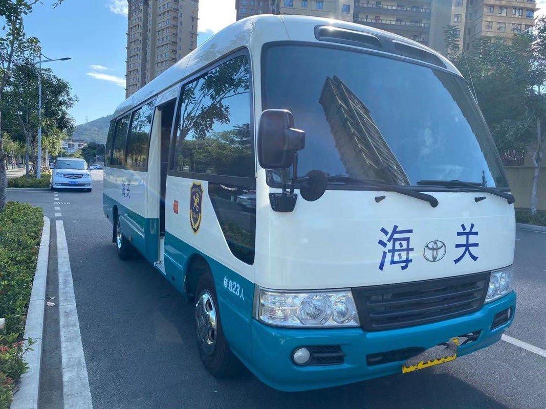 مستعملة Toyota Coaster Bus 23 Seats Euro III محرك ديزل منخفض كيلومتر مقاعد VIP