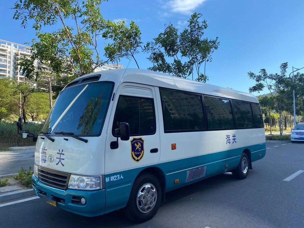 مستعملة Toyota Coaster Bus 23 Seats Euro III محرك ديزل منخفض كيلومتر مقاعد VIP