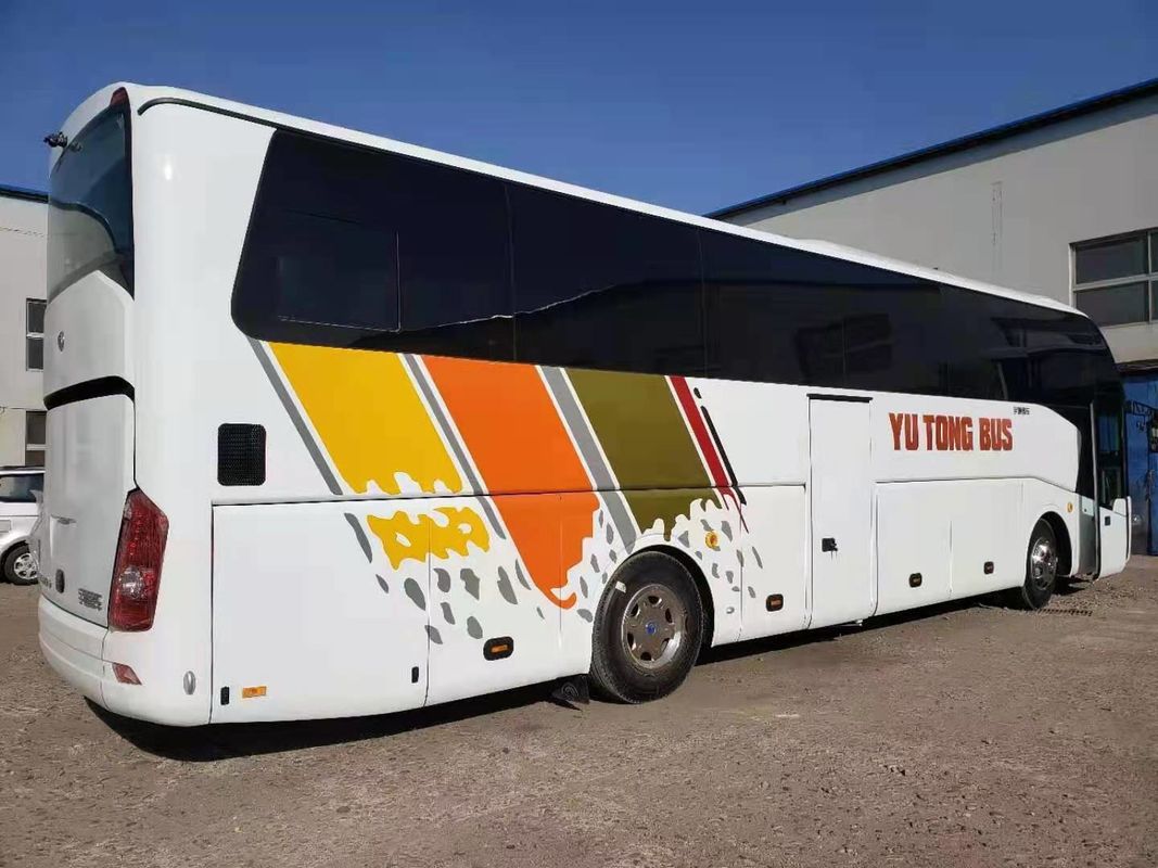 تستخدم Yutong Coach ZK6122 53seats أبواب مزدوجة Euro III Yuchai محرك منخفض الكيلومتر مستعمل حافلة سياحية هيكل Airbang