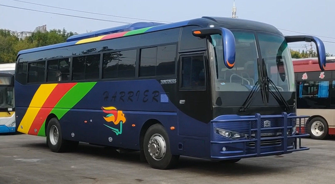 Zhongtong LCK6108D New Bus 47 مقعدًا 10 متر طول حالة جيدة أمامي Eengine Bus 6 سلندر في الخط